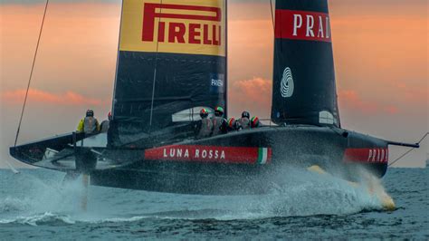 luna rossa prada regata|luna rossa team.